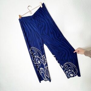 CHICOS Printed Flowy Pants Size 3 (XL)